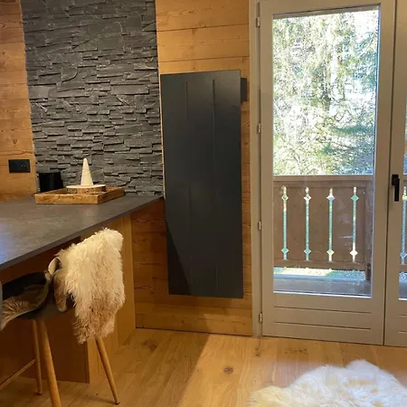 Cozy For 2 Apartment Megeve
